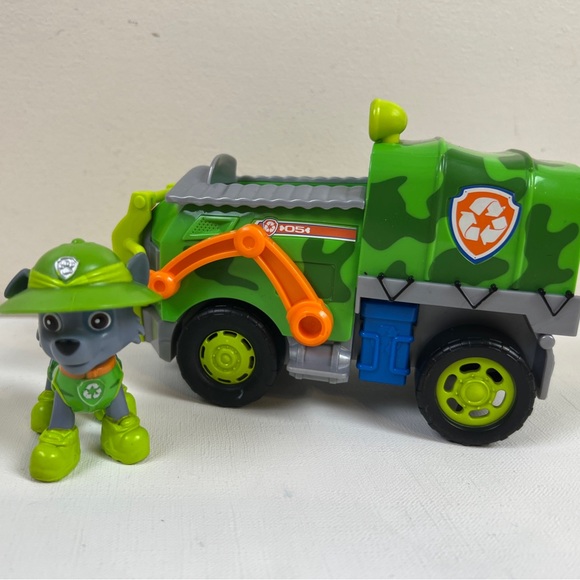 Paw Patrol Rockys Jungle Rescue Vehicle w Figure Lime Green Recycle‎ PP12. - Picture 1 of 8